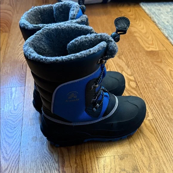 Kamik Black and Blue Kids Snow Boots - Picture 4 of 7